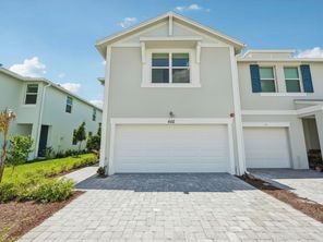 602 Salisbury Cir (Sandpiper End)