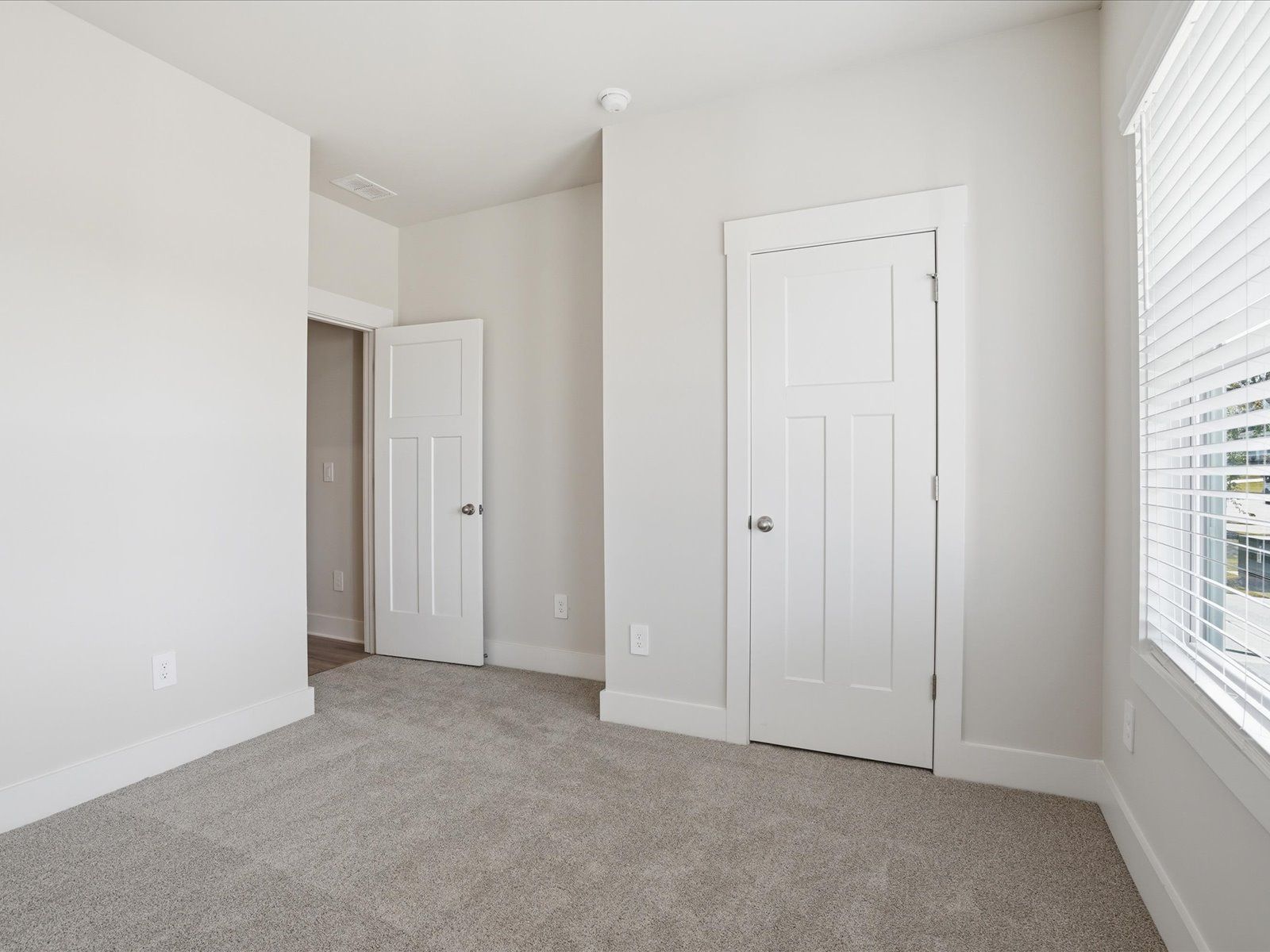 Welcome to the Newport floorplan at Ashby Woods.