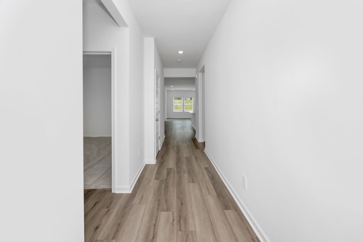 The Chandler floorplan with the Radiant White interior package.