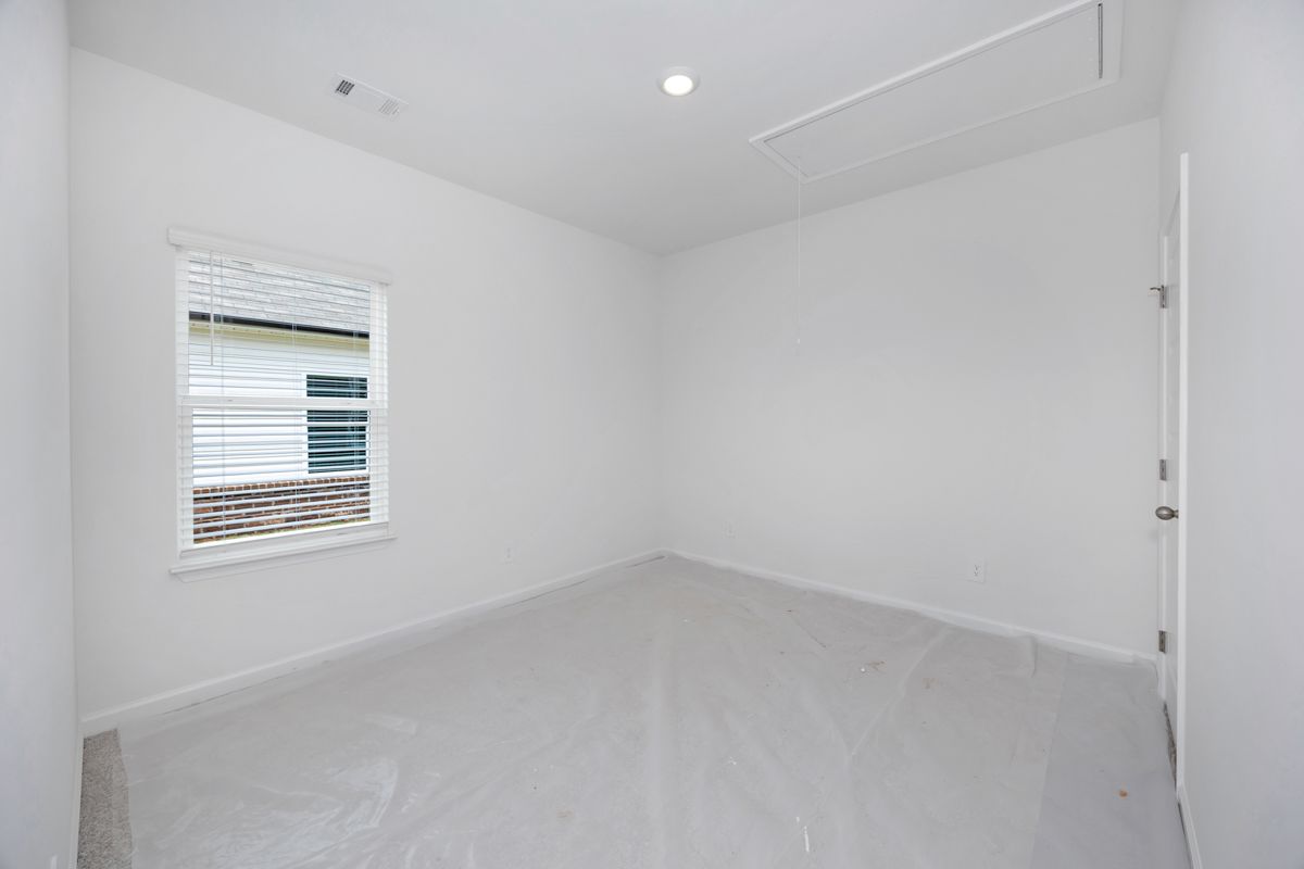 The Chandler floorplan with the Radiant White interior package.