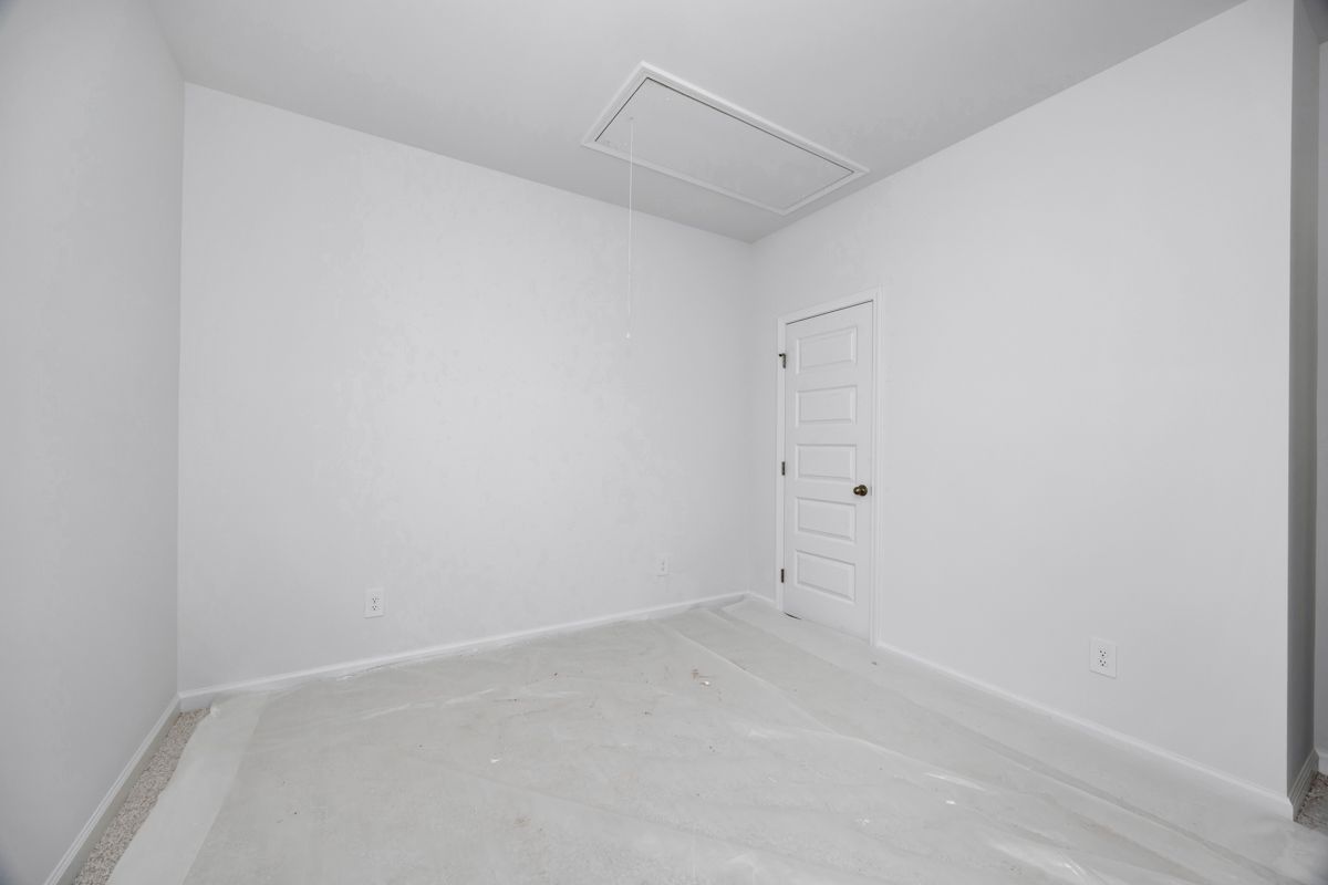 The Chandler floorplan with the Radiant White interior package.