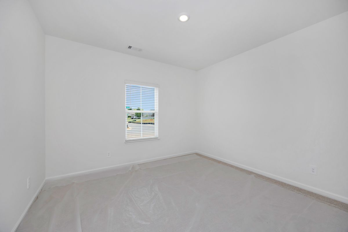 The Chandler floorplan with the Radiant White interior package.