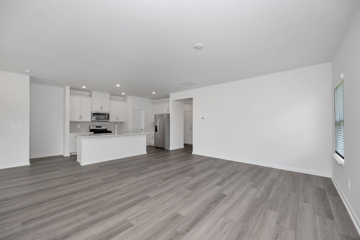 The Chandler floorplan with the Radiant White interior package.