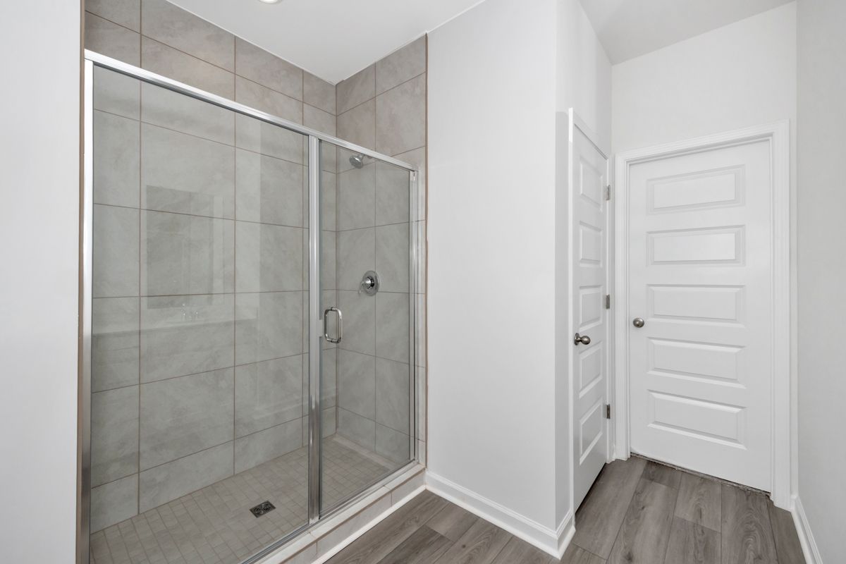 The Chandler floorplan with the Radiant White interior package.