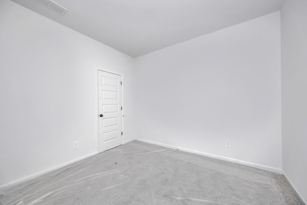 The Newport floorplan with the Finesse White interior package.