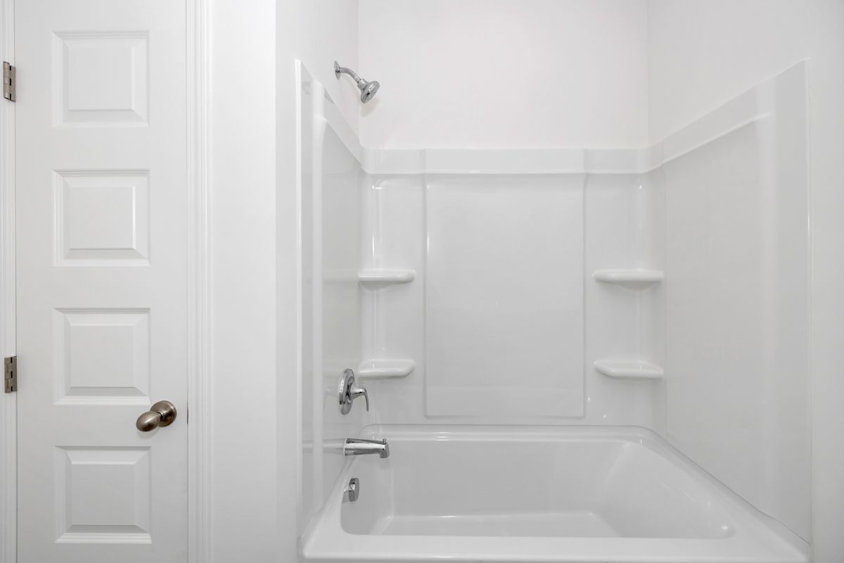 The Newport floorplan with the Finesse White interior package.