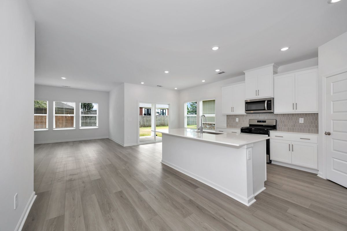The Newport floorplan with the Finesse White interior package.