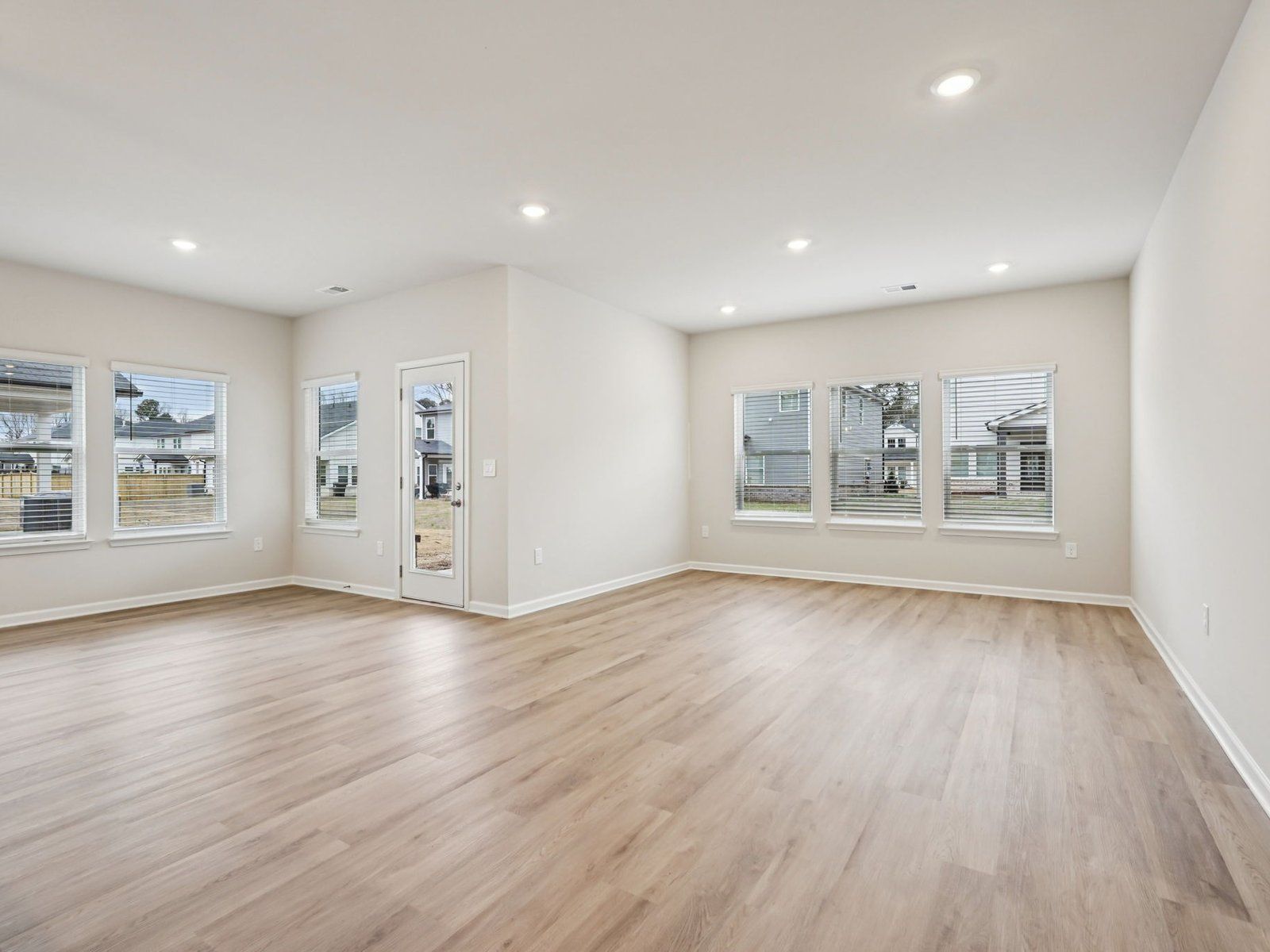 The Gibson floorplan with the Cozy Linen interior package.