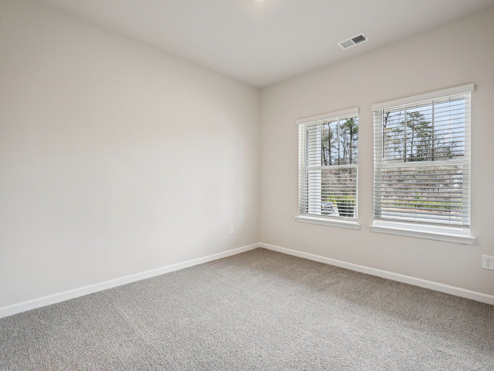 The Gibson floorplan with the Cozy Linen interior package.