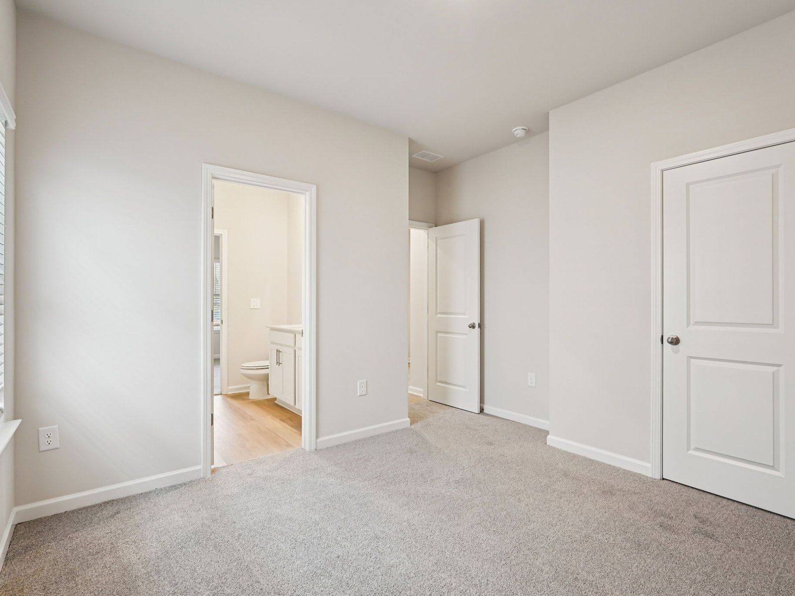 The Gibson floorplan with the Cozy Linen interior package.