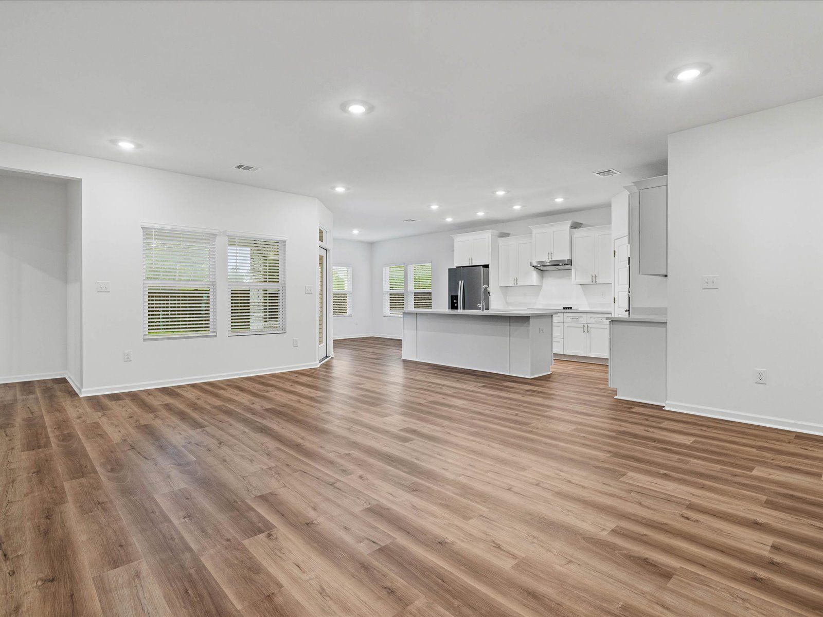 Great room in the Taylor floorplan at a Meritage Homes community in Gulfport, MS.