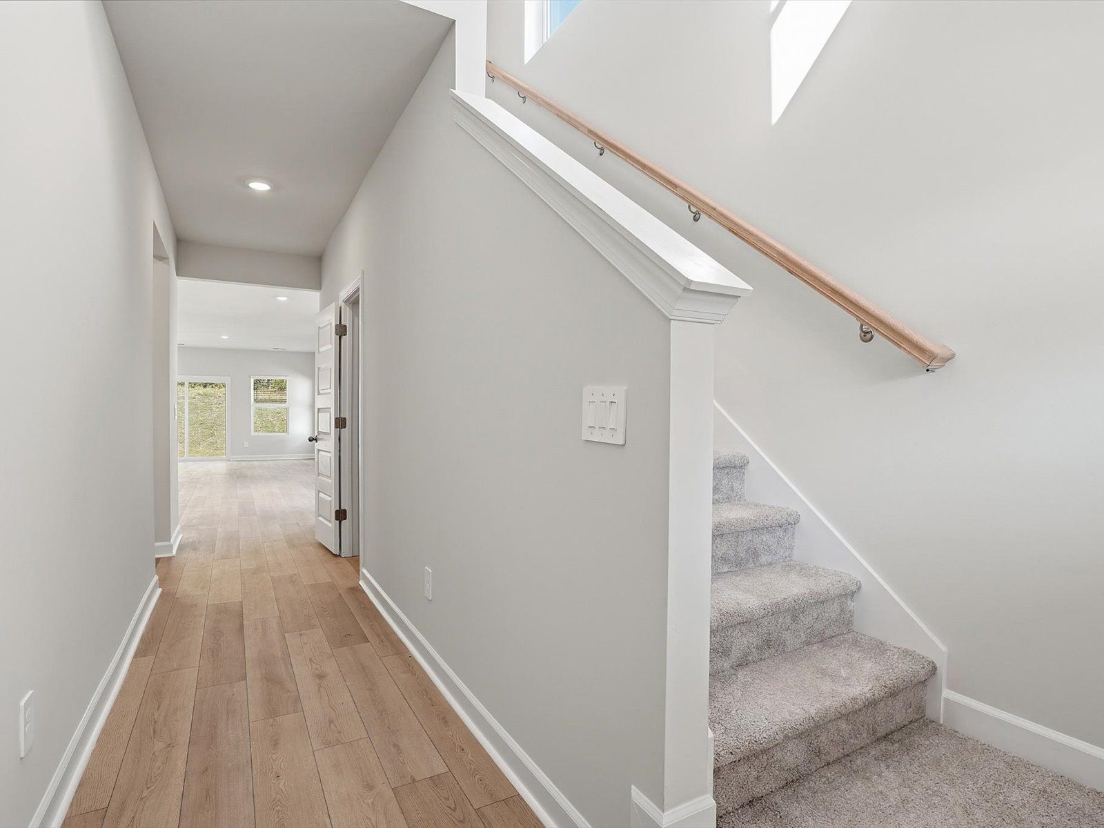 Welcome to the Sydney floorplan at Brayfield Manor - Heritage Collection.