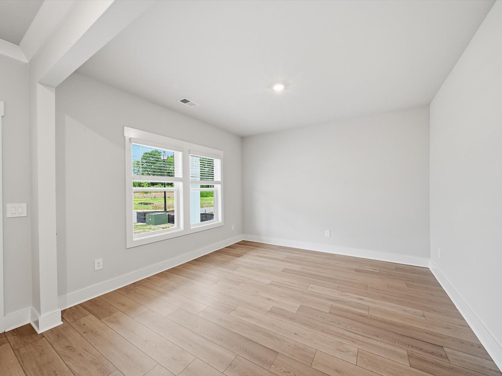 Flex Room