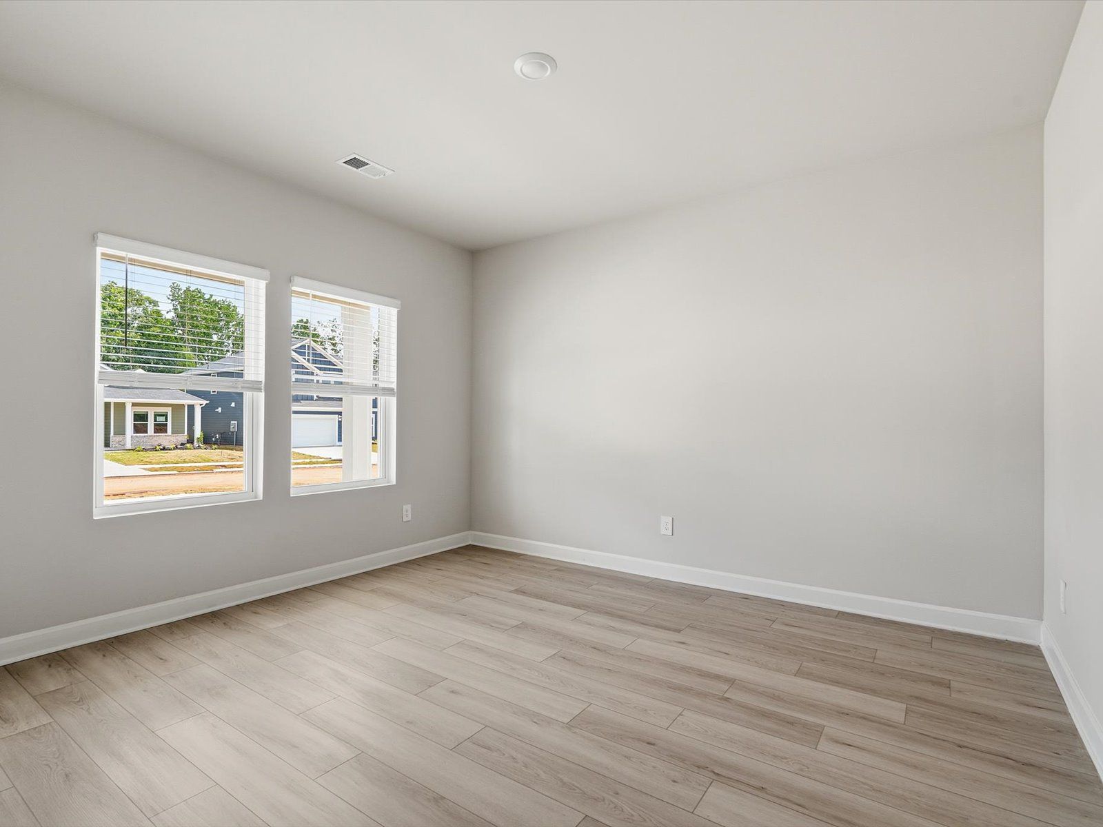 Welcome to the Chatham floorplan at Southwell Commons.