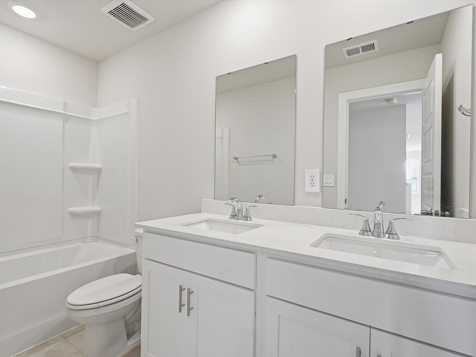 Welcome to the Chatham floorplan at Southwell Commons.