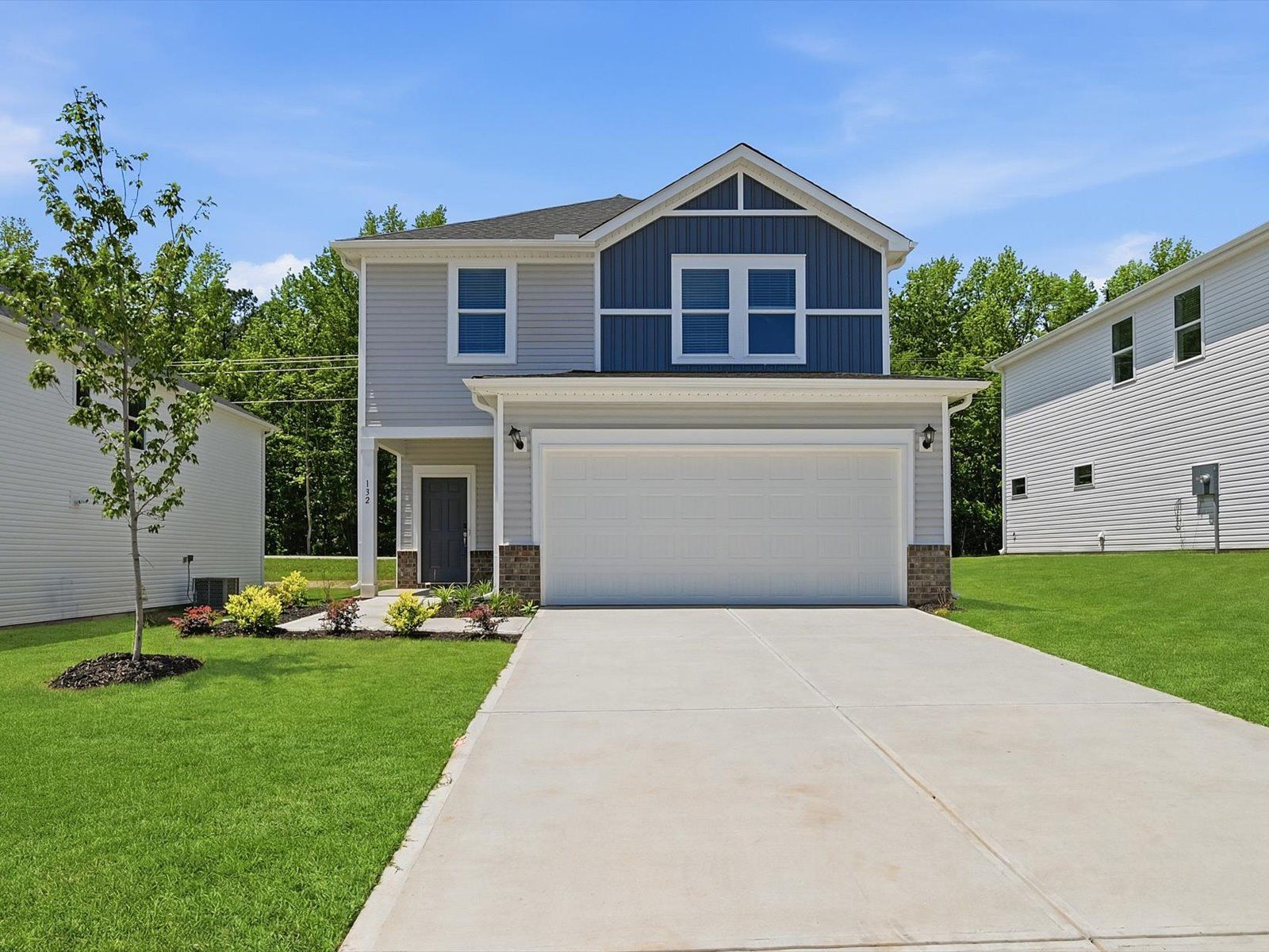 102 Yellowstone Trail. Gray Court, SC 29645
