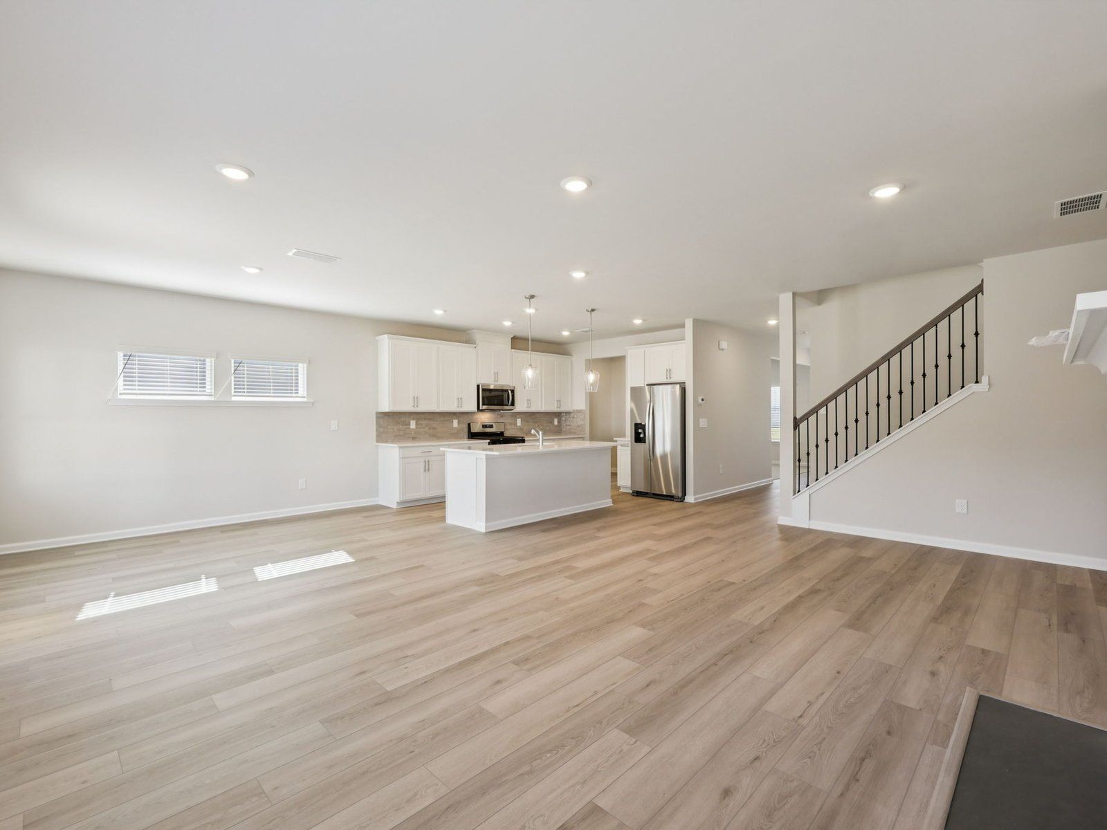 The Johnson floorplan with the Finesse White interior package.