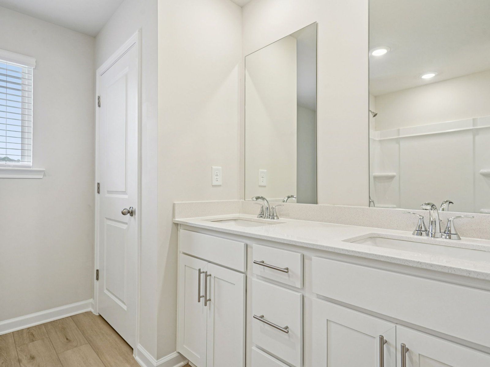 The Johnson floorplan with the Finesse White interior package.