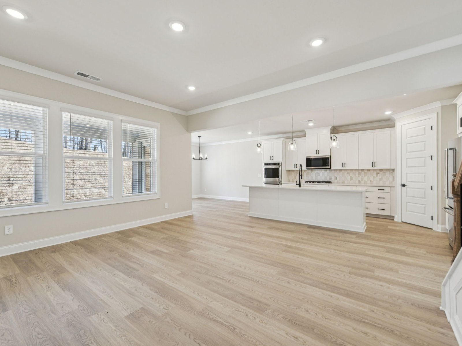 The Abbeville floorplan with the Upscale Rustic Linen interior package.