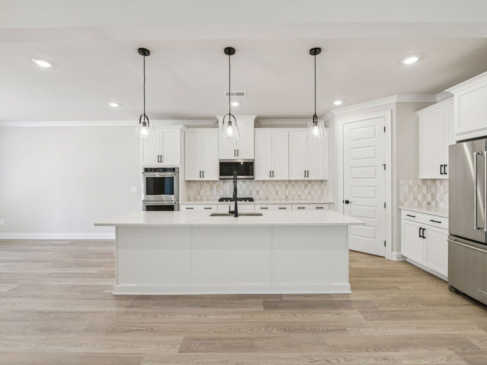 The Abbeville floorplan with the Upscale Rustic Linen interior package.