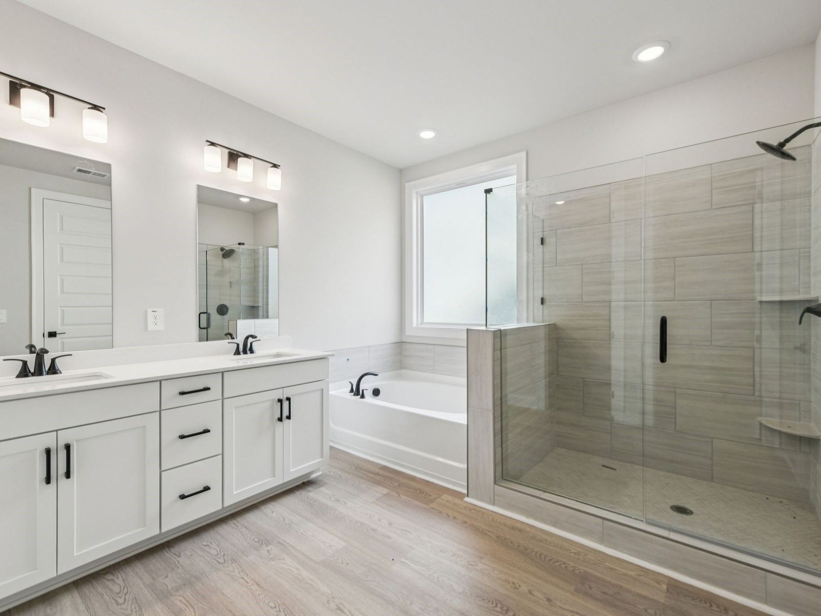The Abbeville floorplan with the Upscale Rustic Linen interior package.