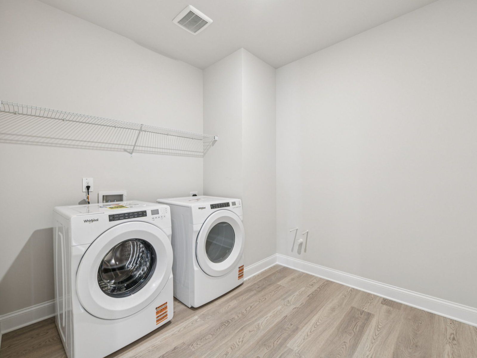 The Abbeville floorplan with the Upscale Rustic Linen interior package.