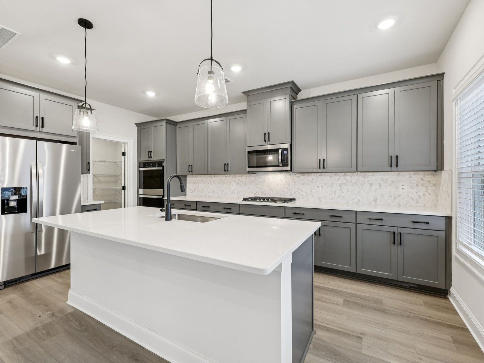 The Dakota floorplan with the Fresh Artisan Sage interior package.