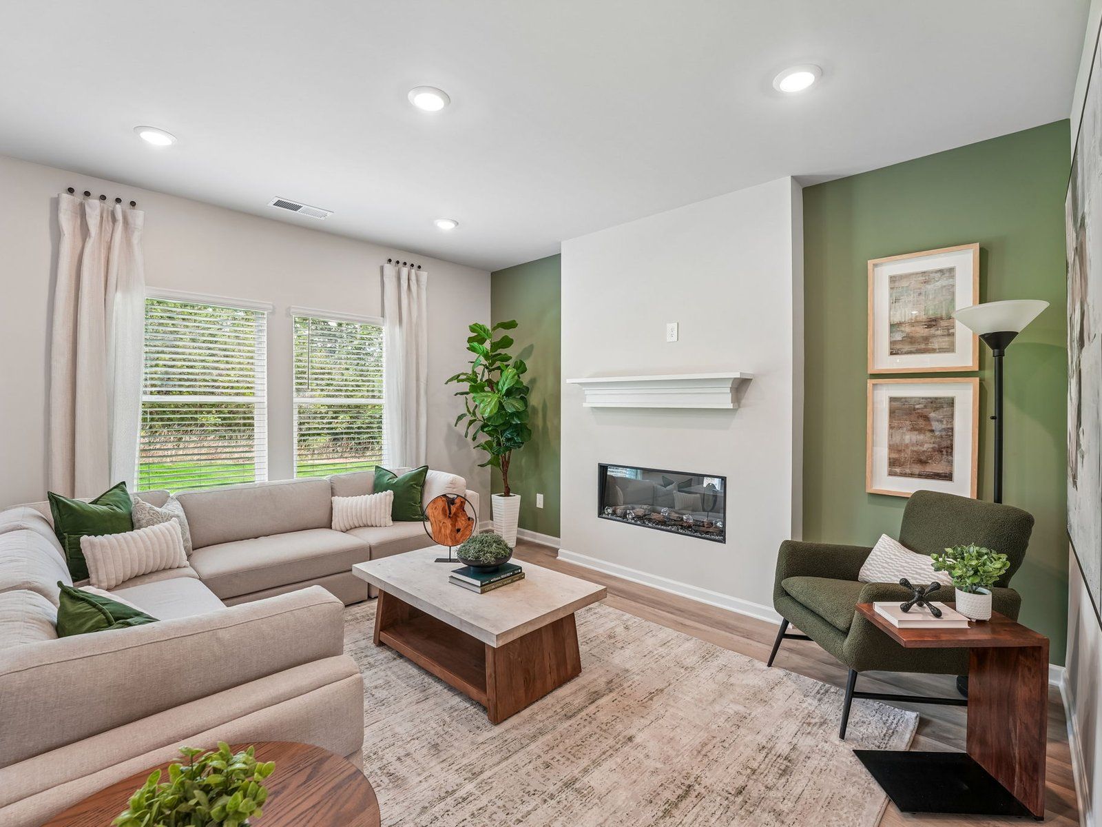 The Lakeland floorplan with the Charm Almond interior package.