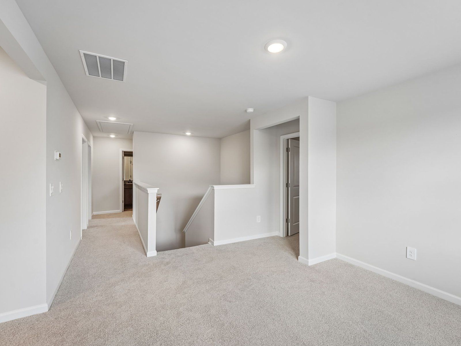 The Lakeland floorplan with the Charm Almond interior package.