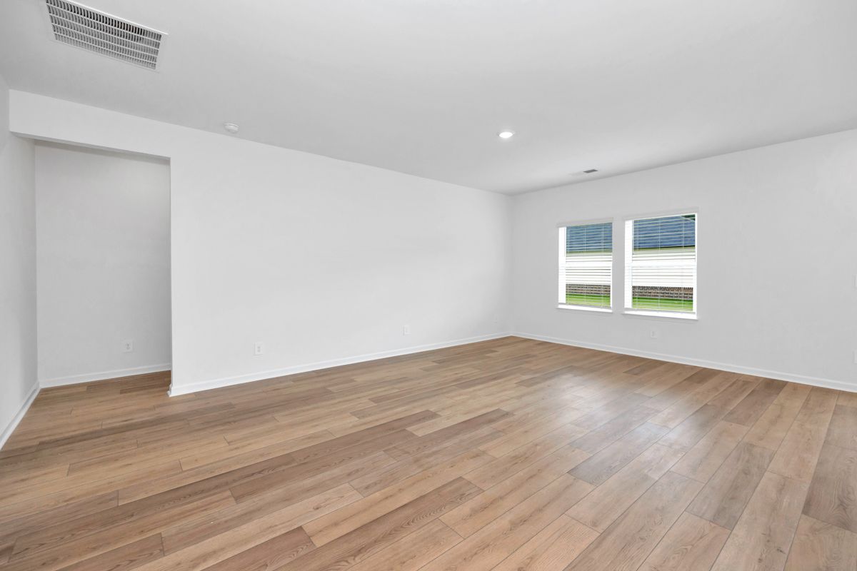The Buchanan floorplan with the Finesse White interior package.