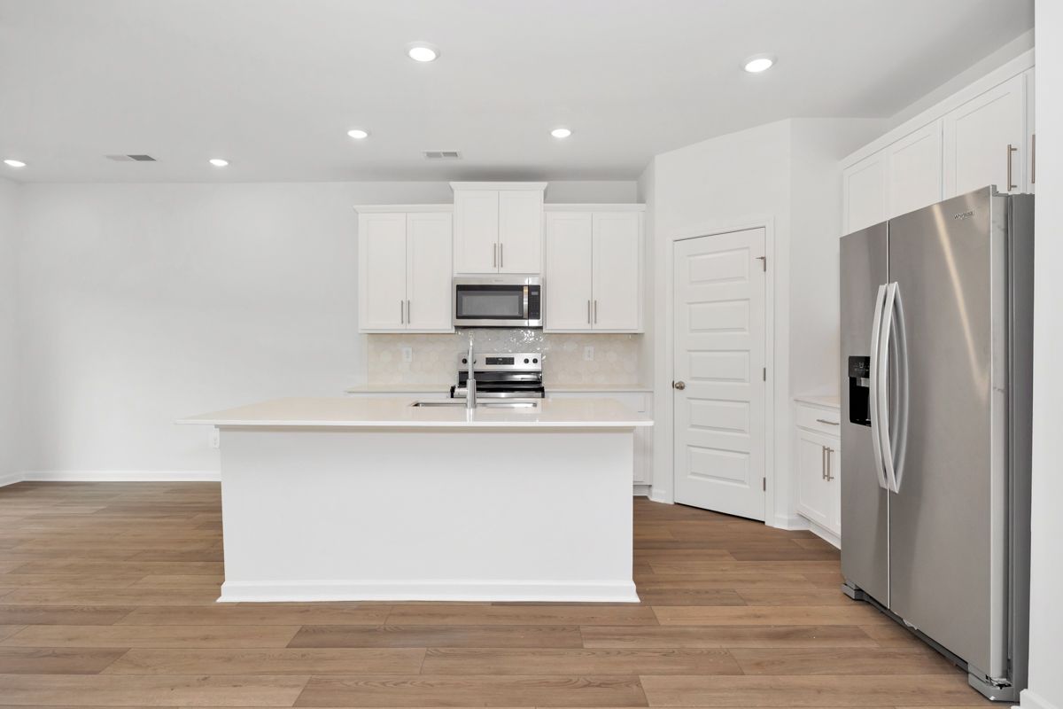 The Buchanan floorplan with the Finesse White interior package.