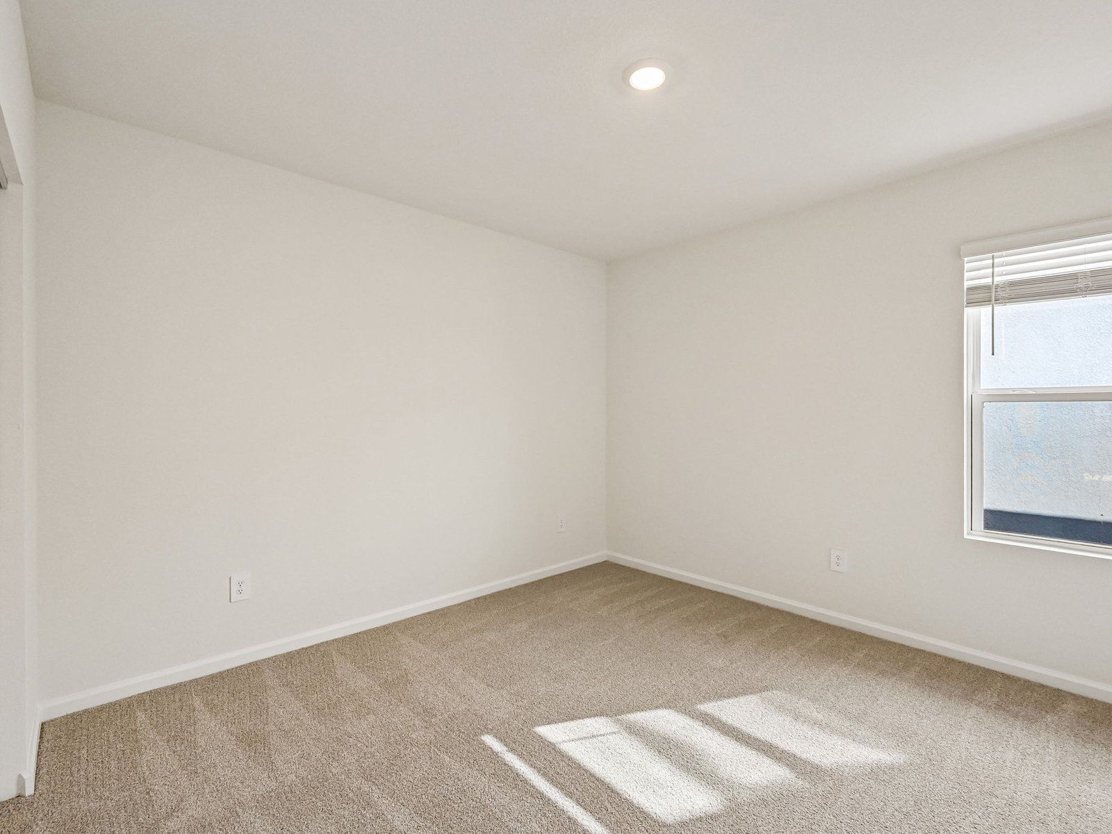 Secondary bedroom