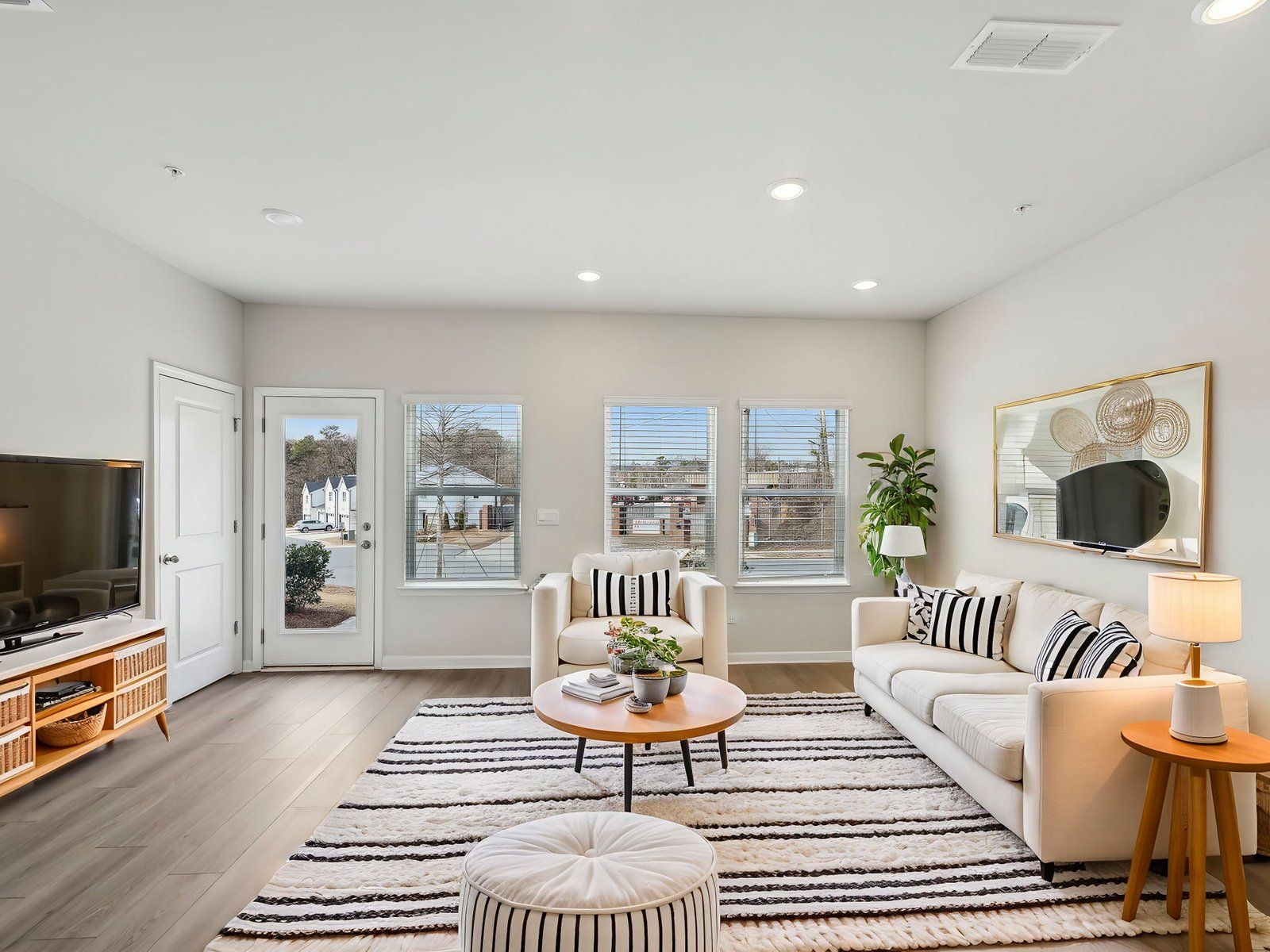 The Opal floorplan with the Finesse White interior package.