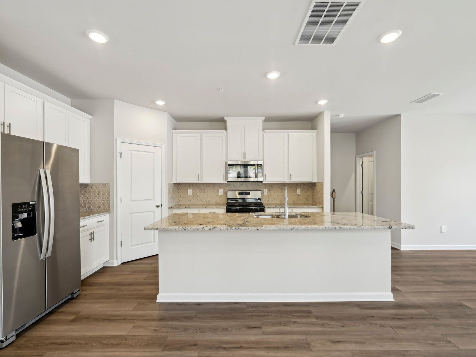 The Opal floorplan with the Finesse White interior package.