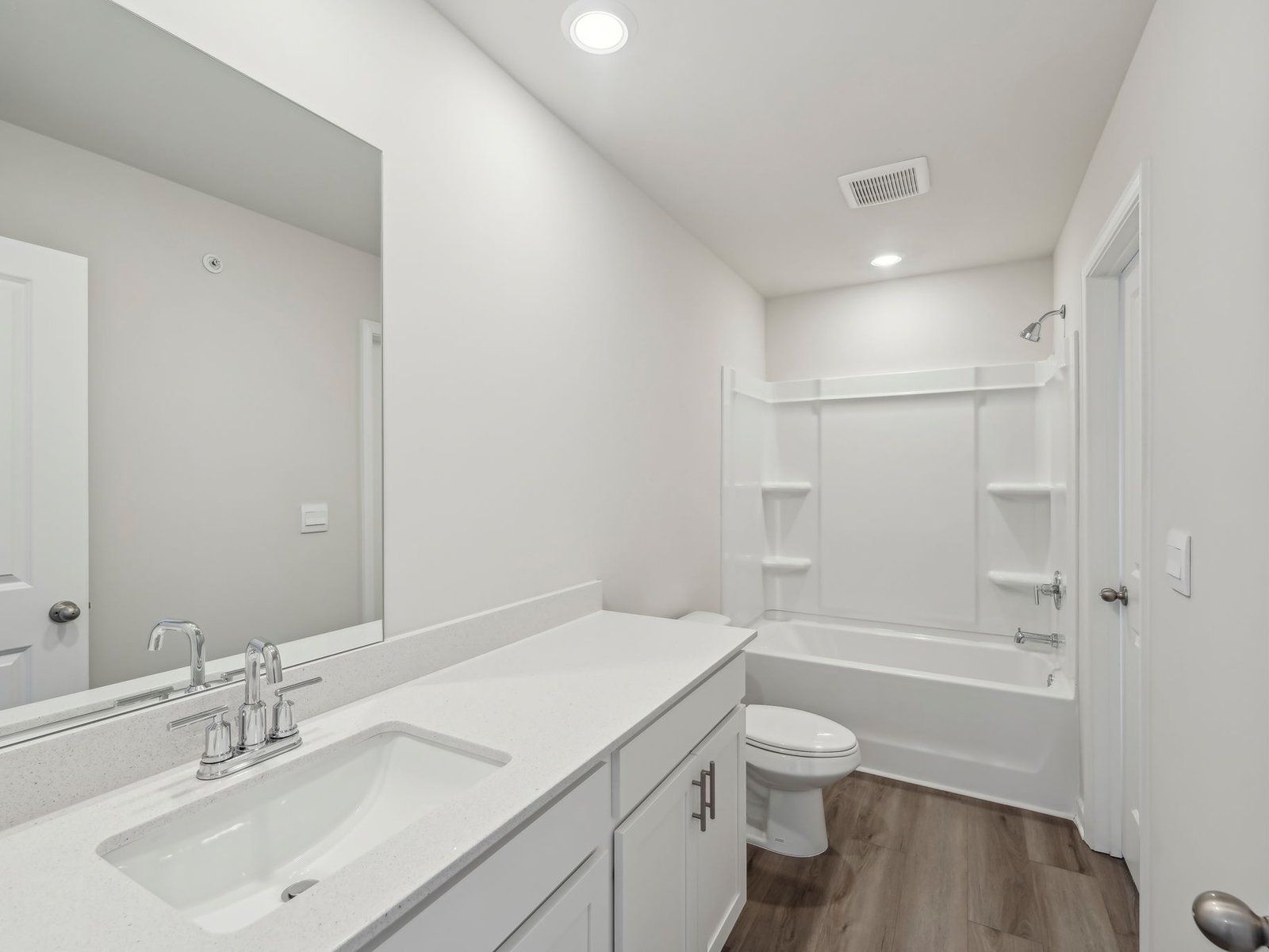 The Opal floorplan with the Finesse White interior package.