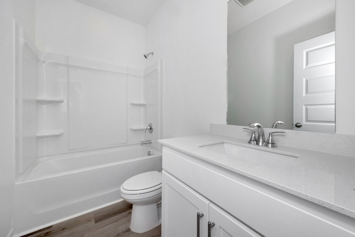 The Chandler floorplan with the Cozy White interior package.