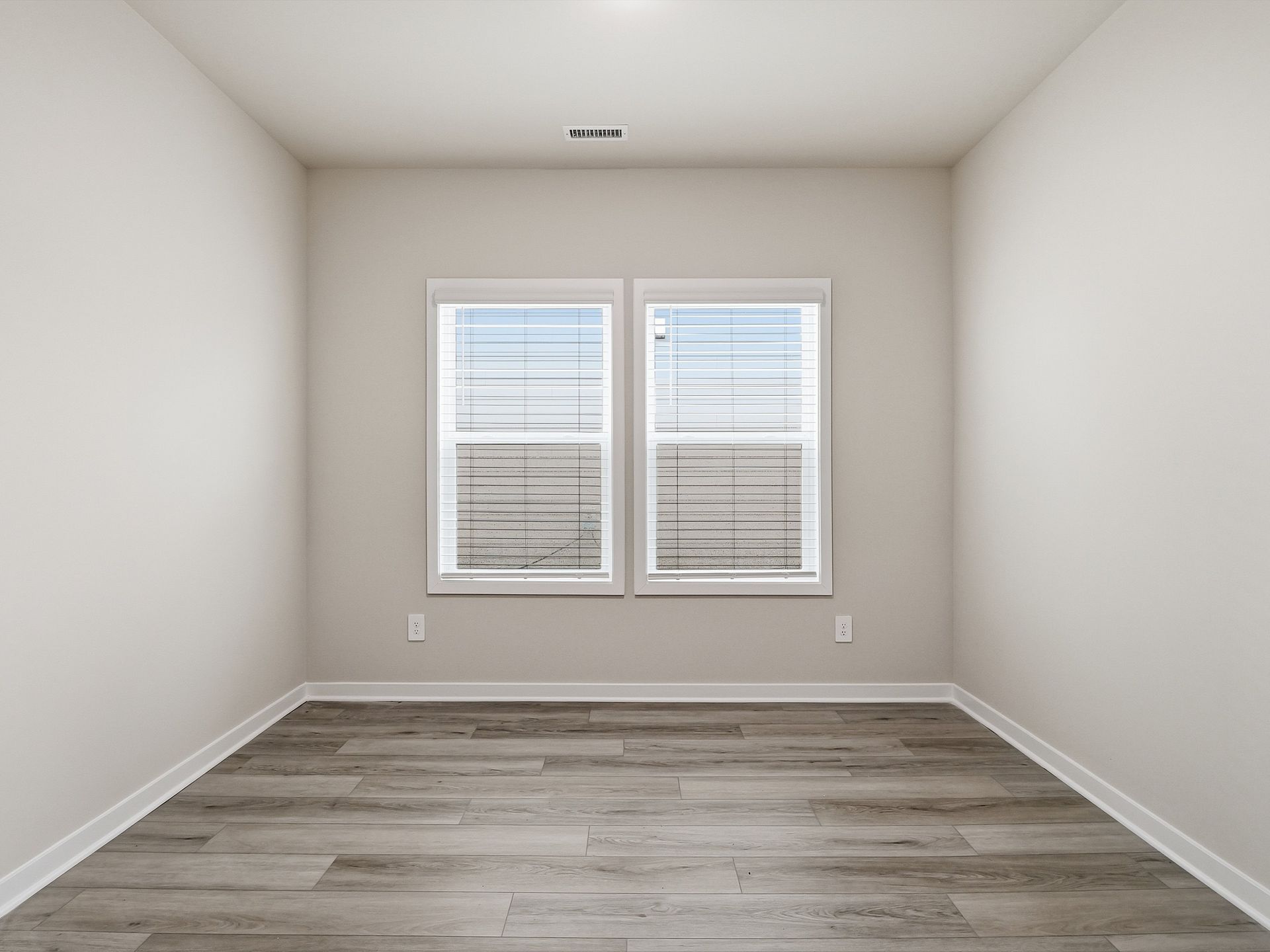 Flex Room