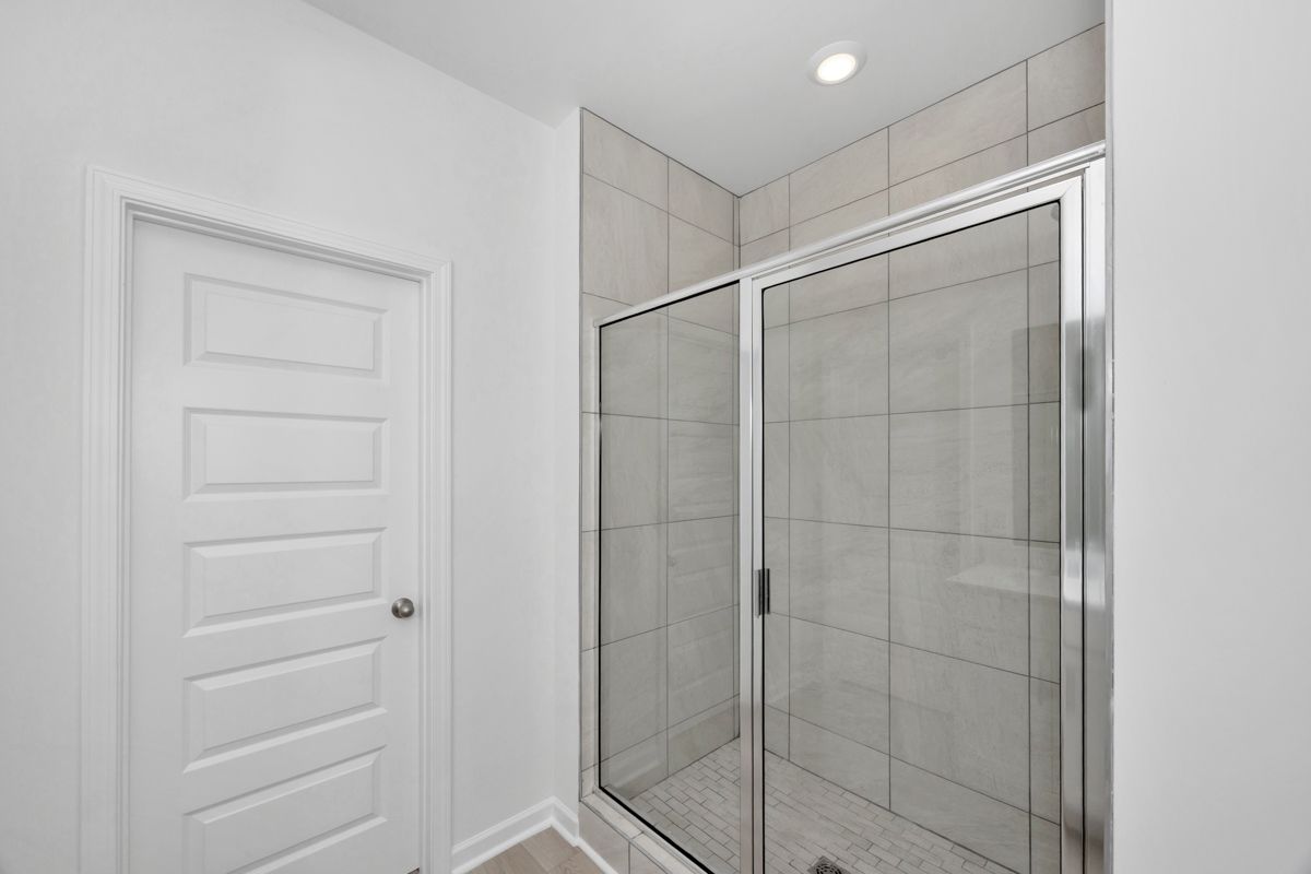 The Sherwood floorplan with the Essence White interior package.