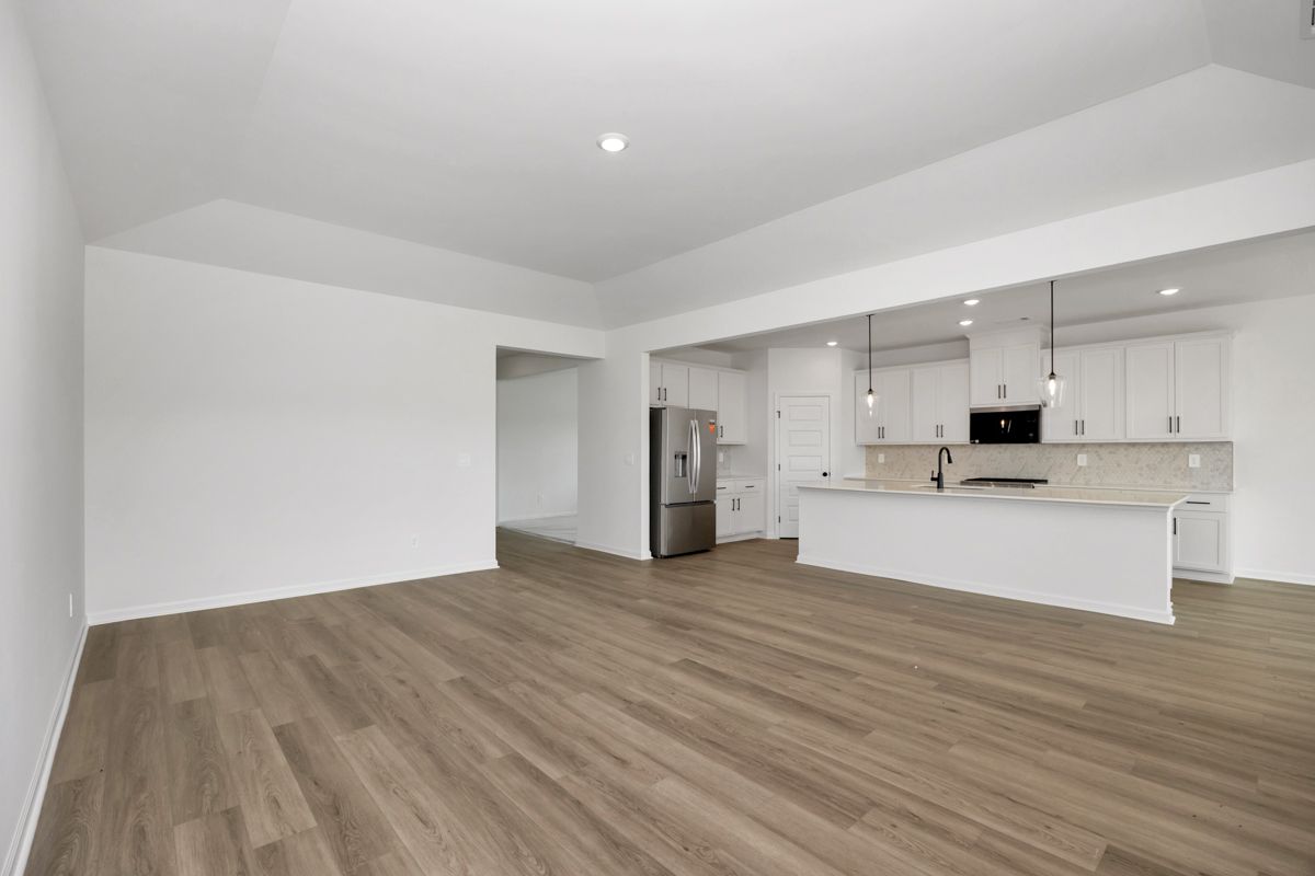 The Foxhall floorplan with the Elemental Pearl interior package.