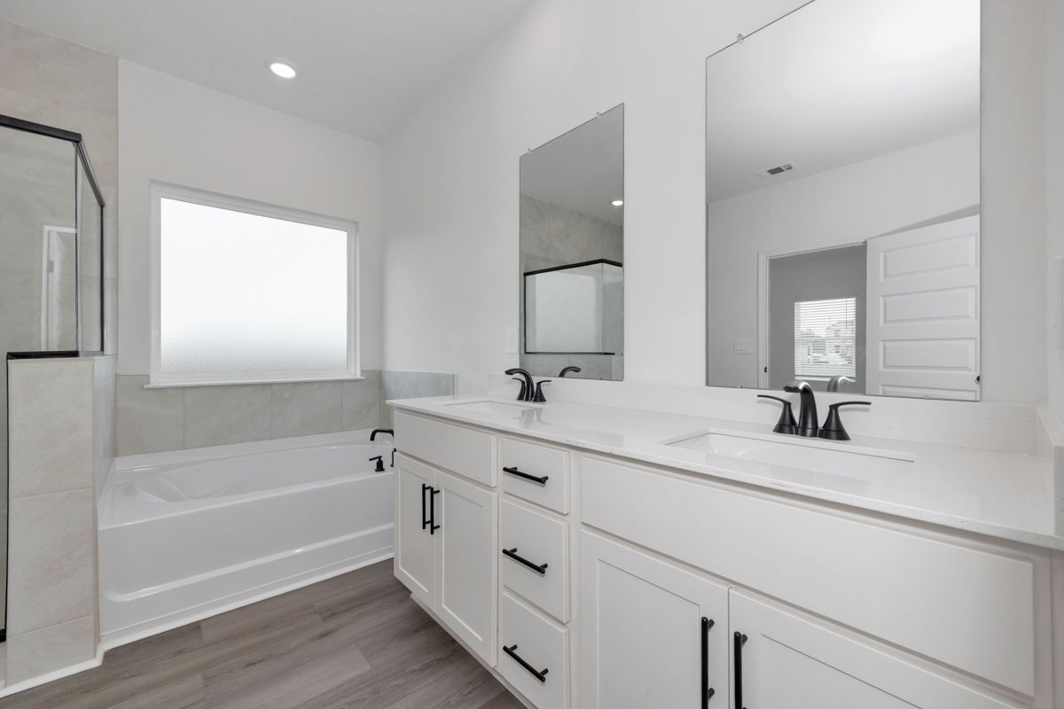 The Foxhall floorplan with the Elemental Pearl interior package.
