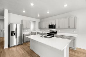 822 N 260 E (Willow)