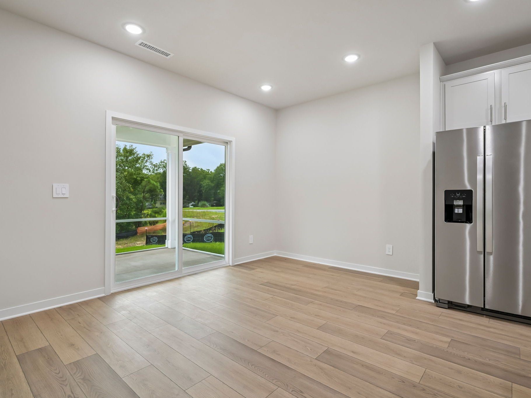 Dining area in the Chatham floorplan at a Meritage Homes community in Wendell, NC.