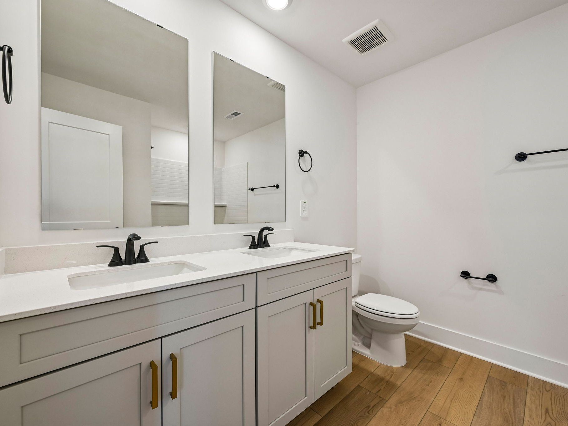 Secondary Bathroom
