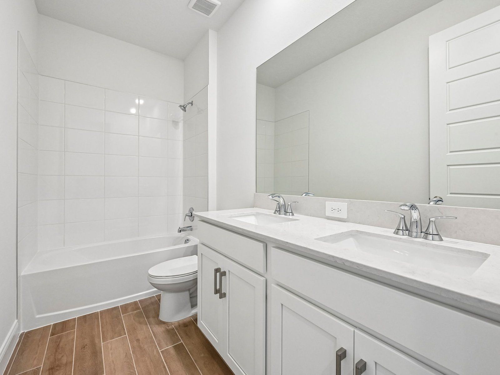 Secondary bathroom