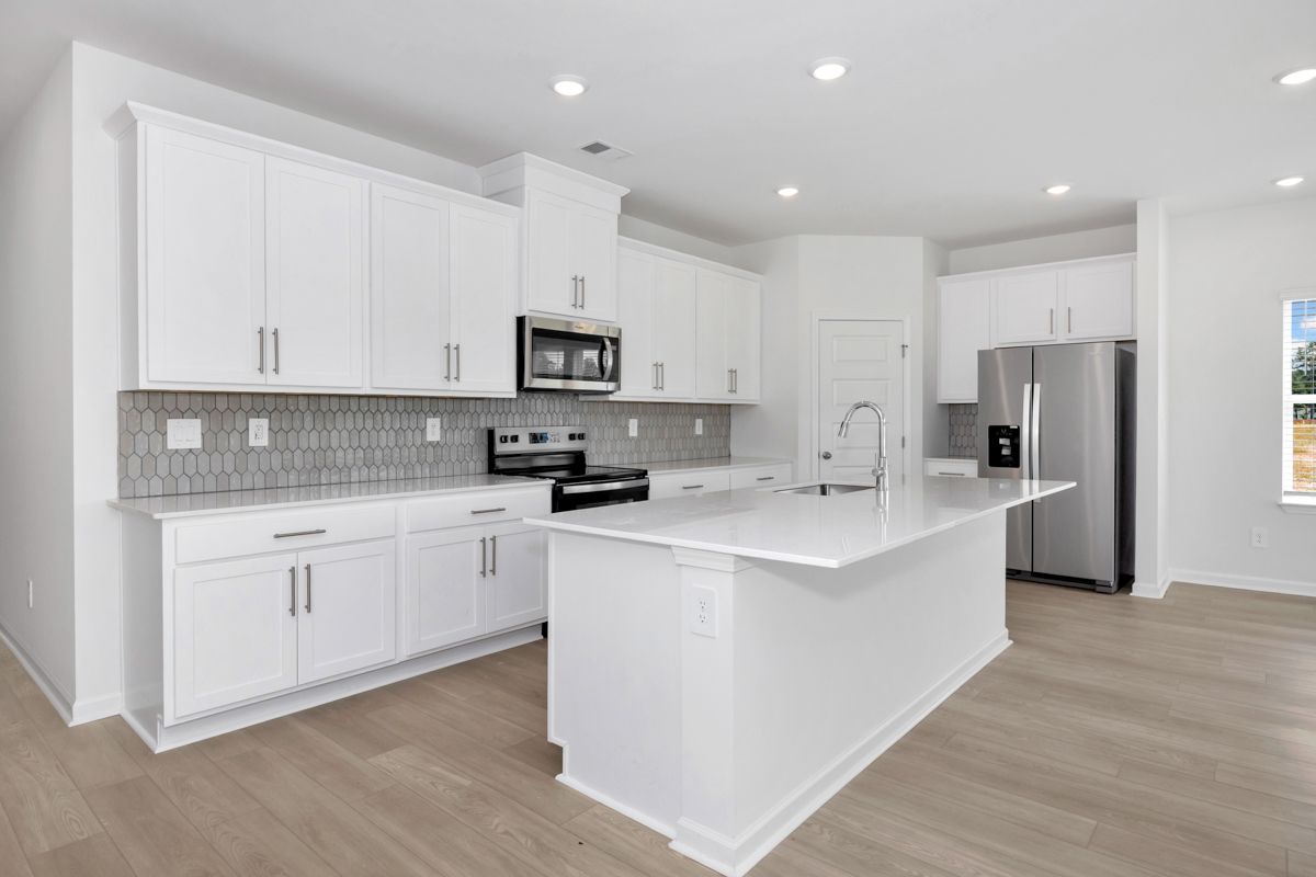 The Gibson floorplan with the Finesse White interior package.