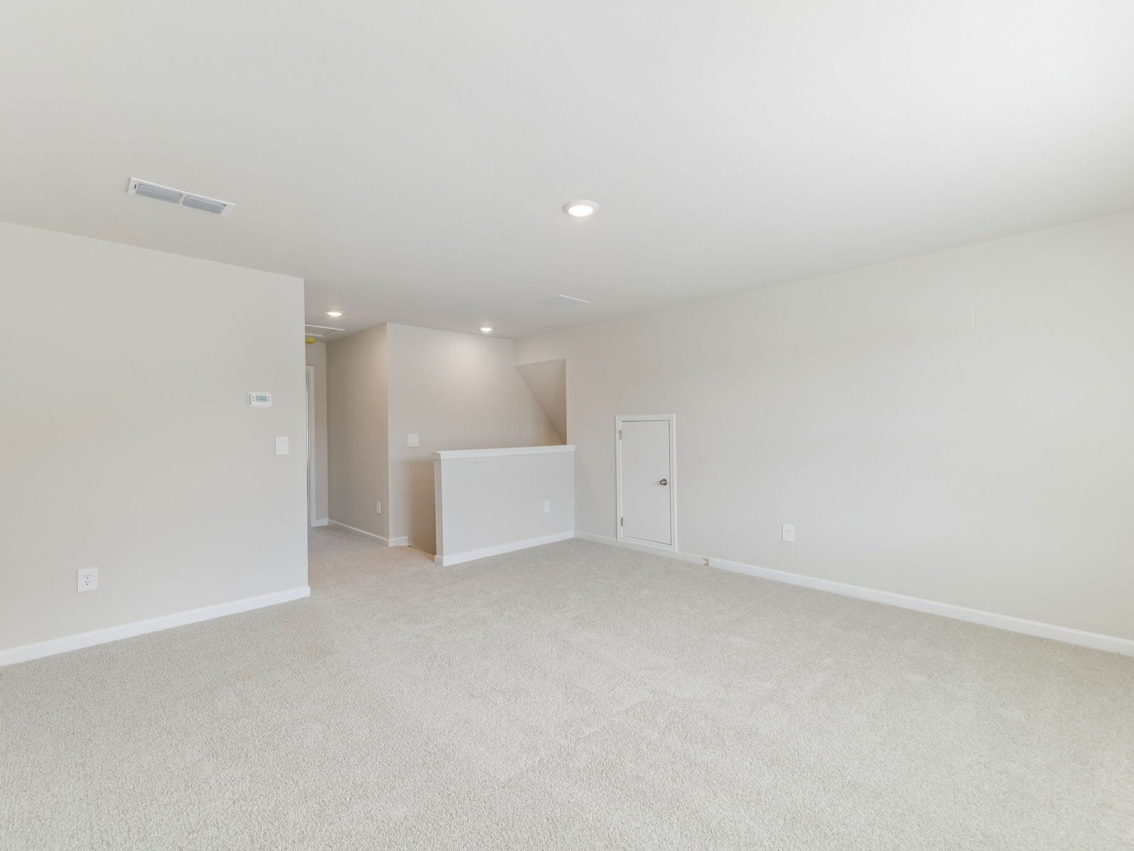 The Finesse White interior package modeled at Parkside at Grayson.
