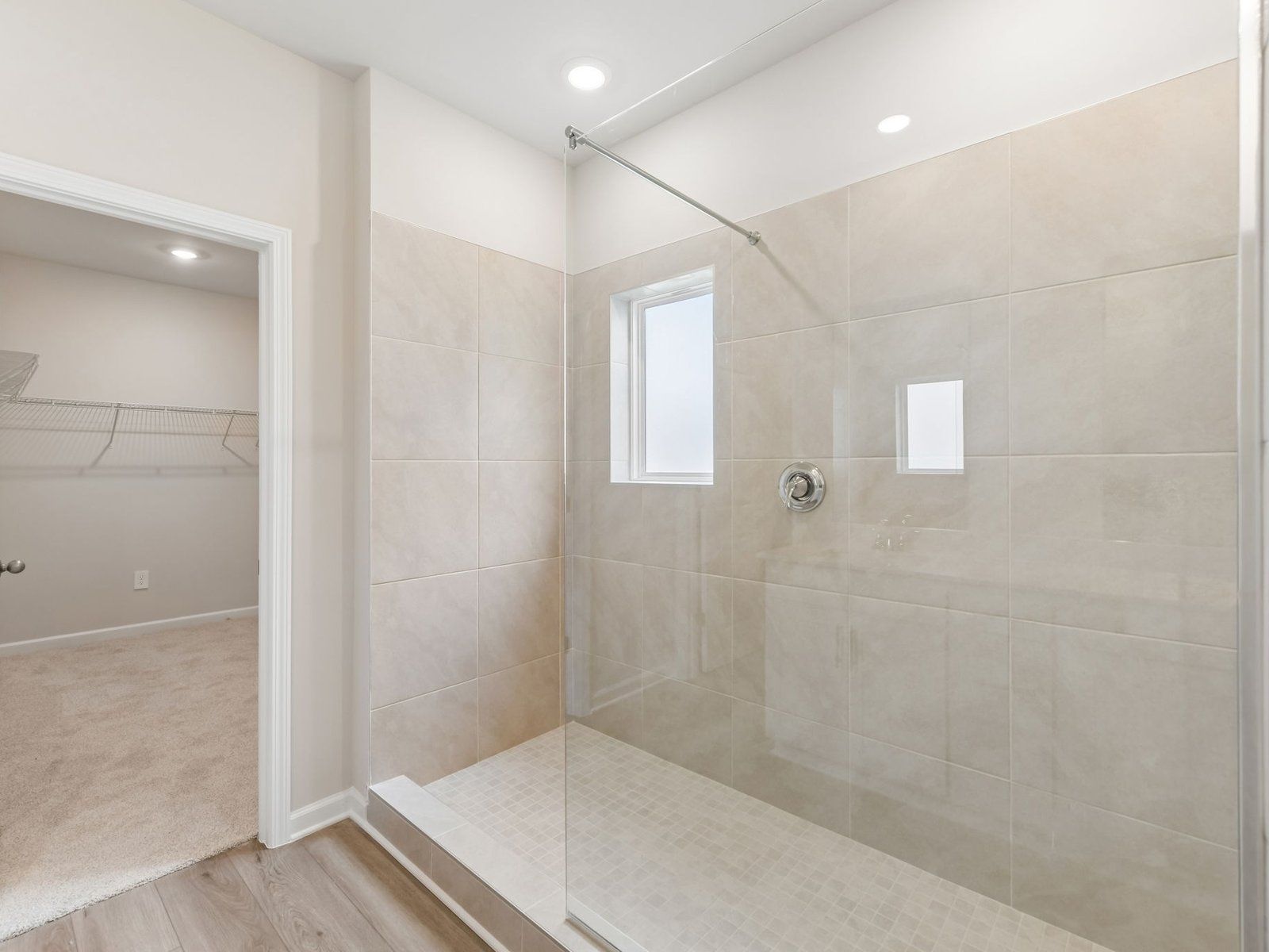 The Elemental White interior package modeled at Parkside at Grayson