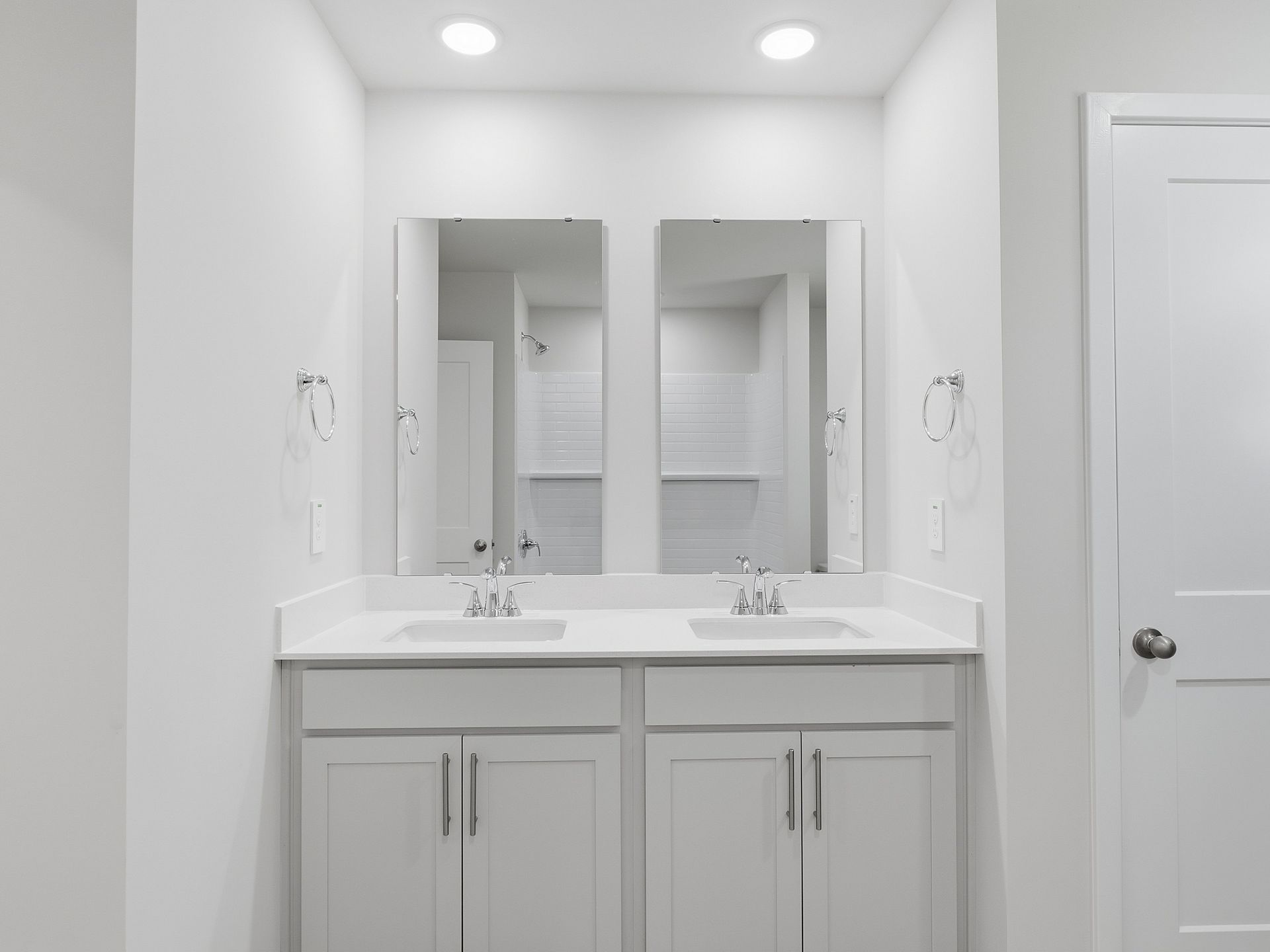 Secondary bathroom in the Johnson floorplan at a Meritage Homes community in Wendell, NC.