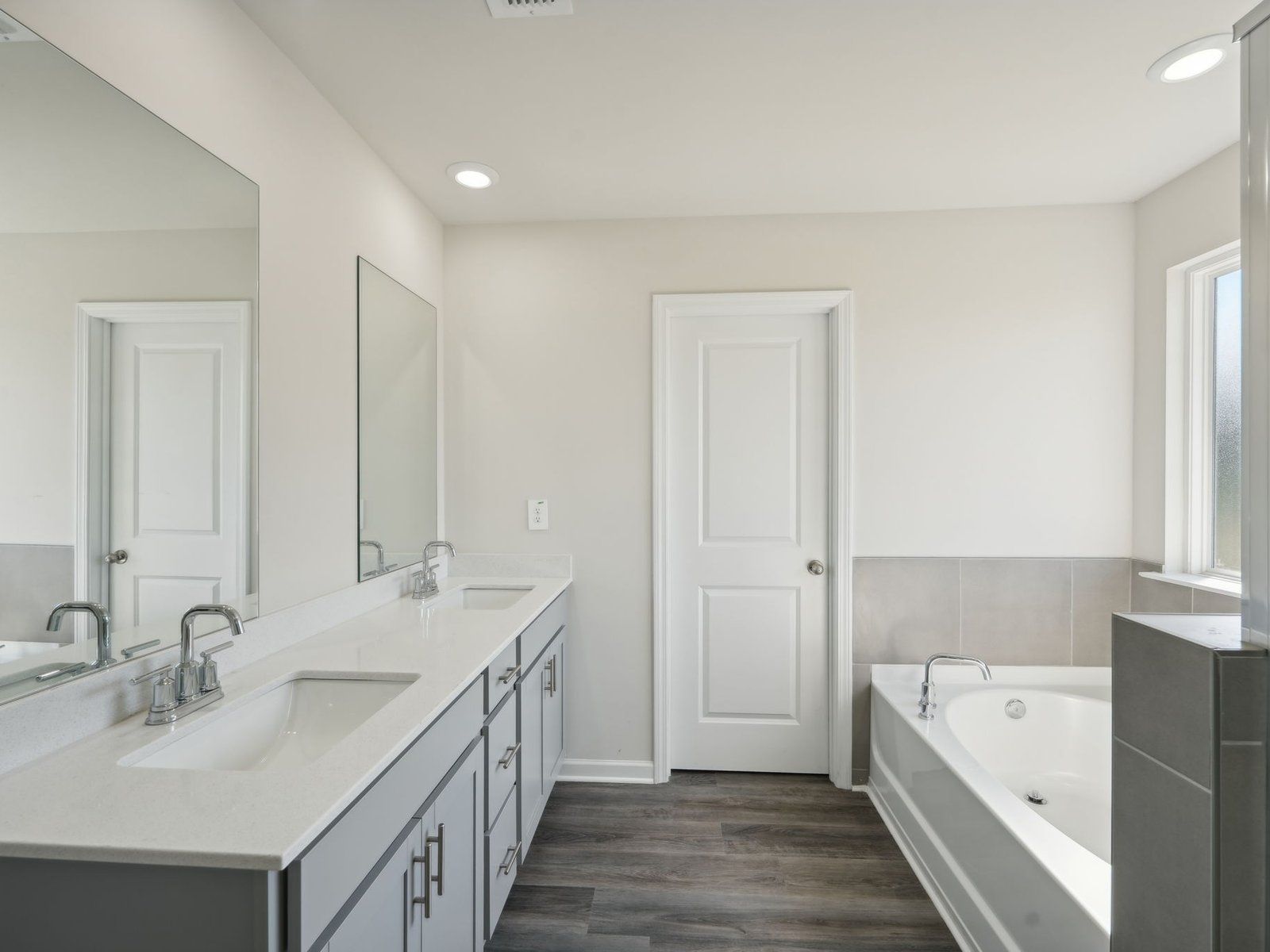 The Chatham floorplan in the Distinct 1 interior package.