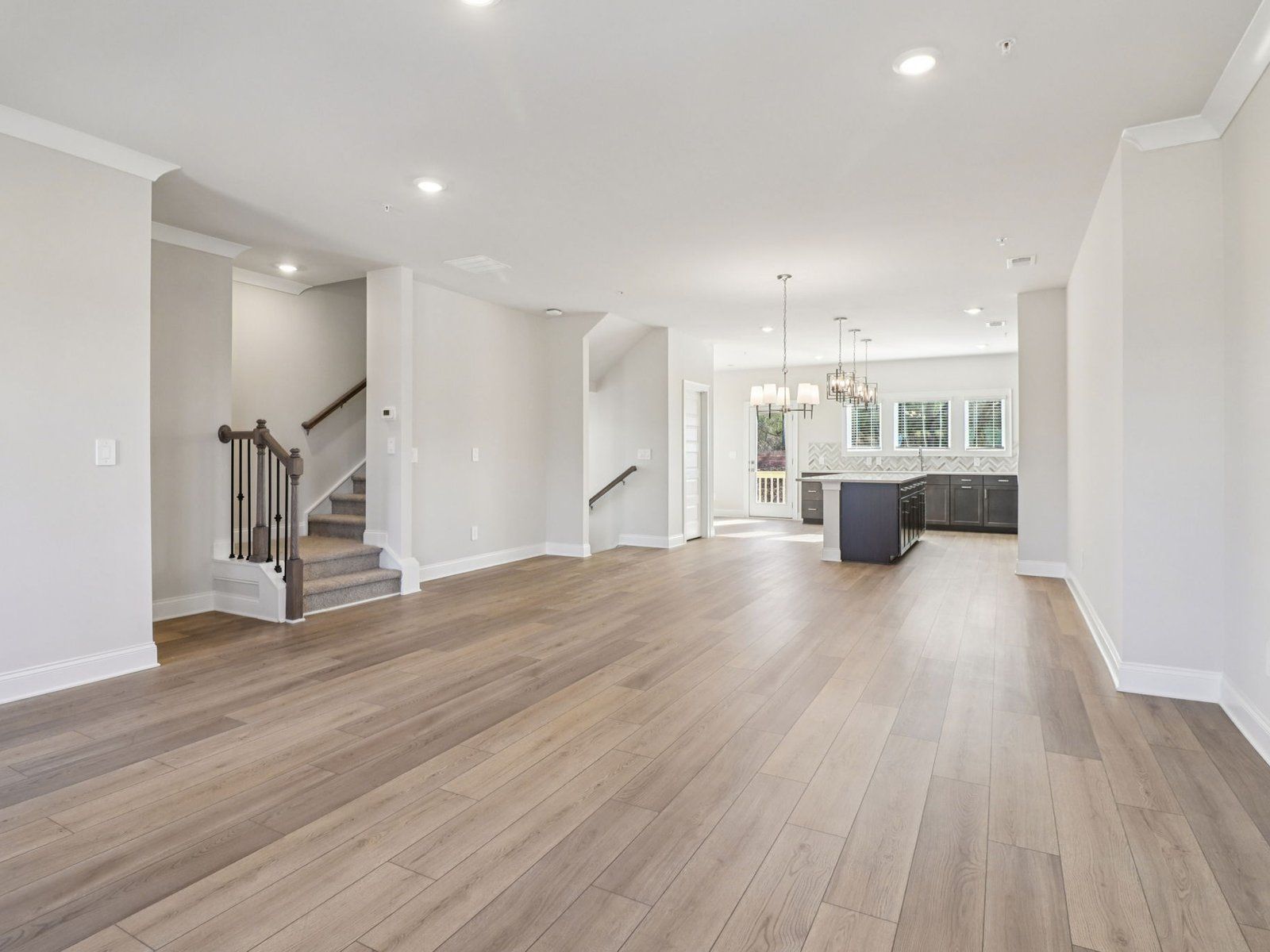 The Leighton End Unit floorplan with the Modern Rustic Slate interior package.